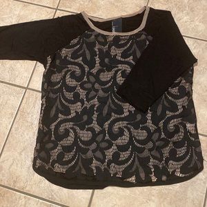 Anthropologie Dolan T-shirt Black with tan and lace. Size XL